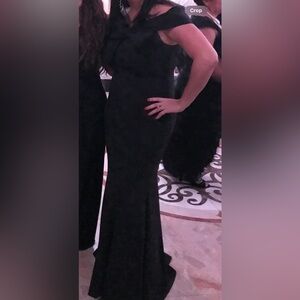 Eliza J gown blackk size 12 worn once